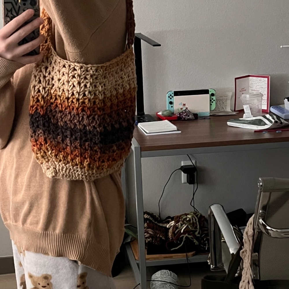 Handmade Crochet Bag - Picture 4 of 5